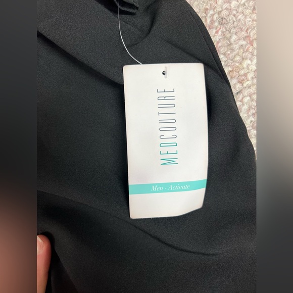 Mens medcouture NEW scrub top - Picture 4 of 6